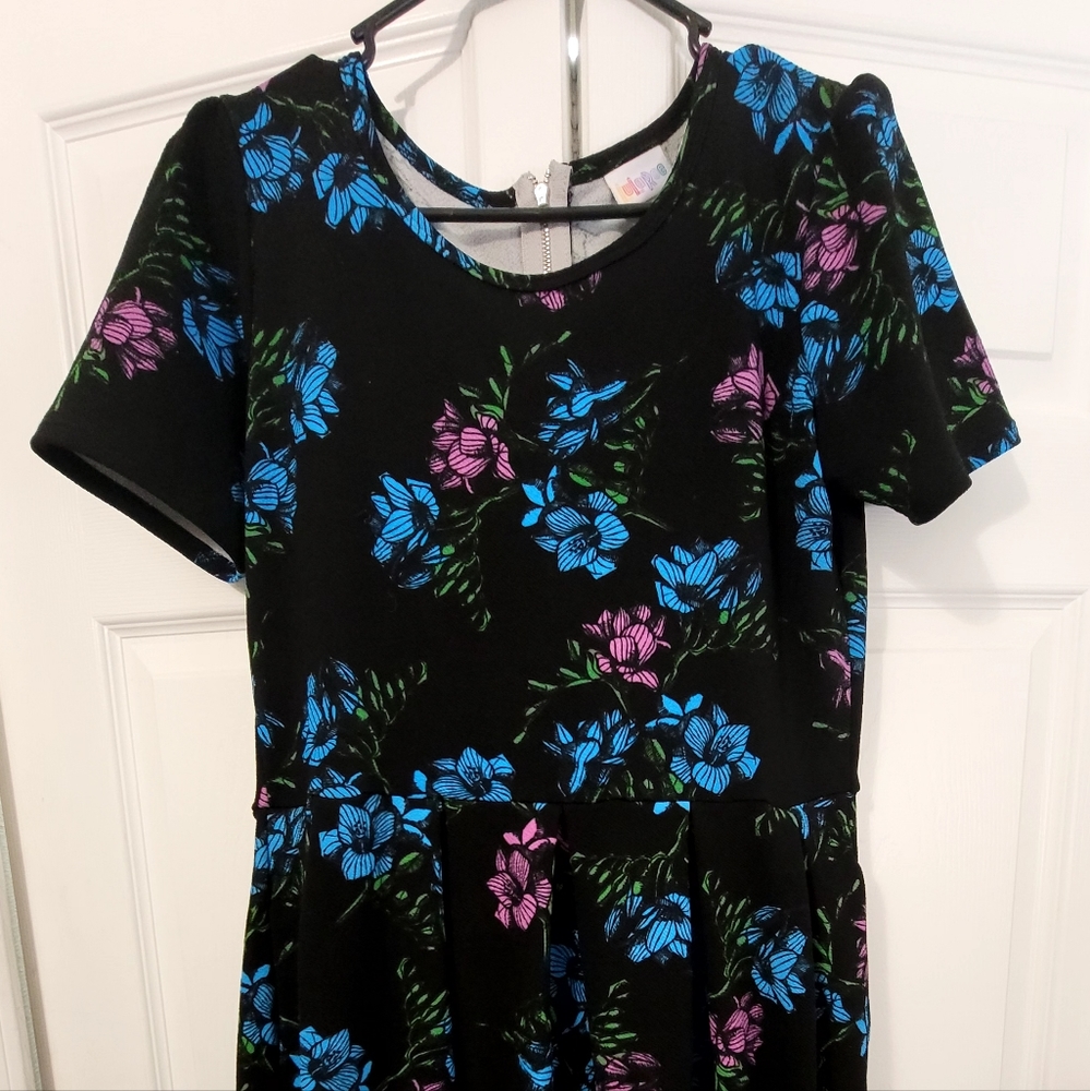Lularoe Large Amelia